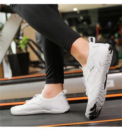 Sapatos aquáticos ultraleves de verão para homens, calçados aquáticos antiderrapantes para atividades ao ar livre, tênis descalços respiráveis para natação e caminhada contra a correnteza.